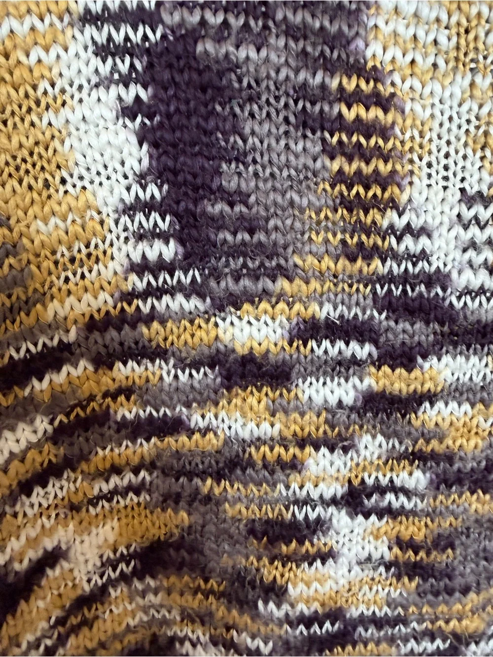 Snap Multicolor Knit Turtleneck Sweater in Mustard, Black & Cream